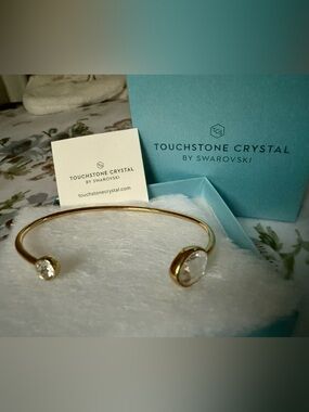 Swarovski Gold Open Bangle with Clear Crystal Accent